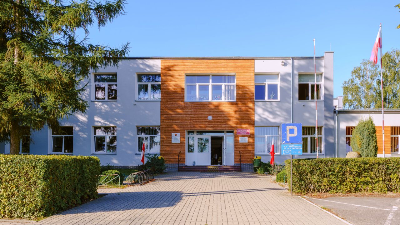 Odświeżona strona internetowa ZS Nr 2 CKU