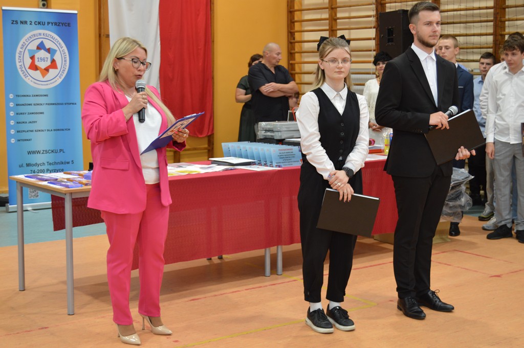 Fotogaleria z zakończenia roku szkolnego 2024/2025 - Obrazek 67