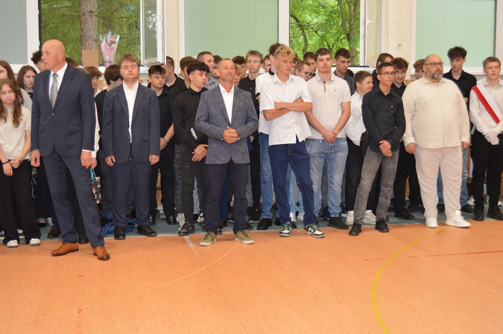 Fotogaleria z zakończenia roku szkolnego 2024/2025 - Obrazek 61