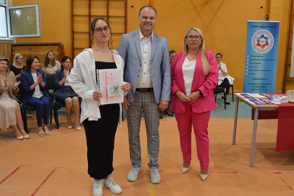 Fotogaleria z zakończenia roku szkolnego 2024/2025 - Obrazek 37