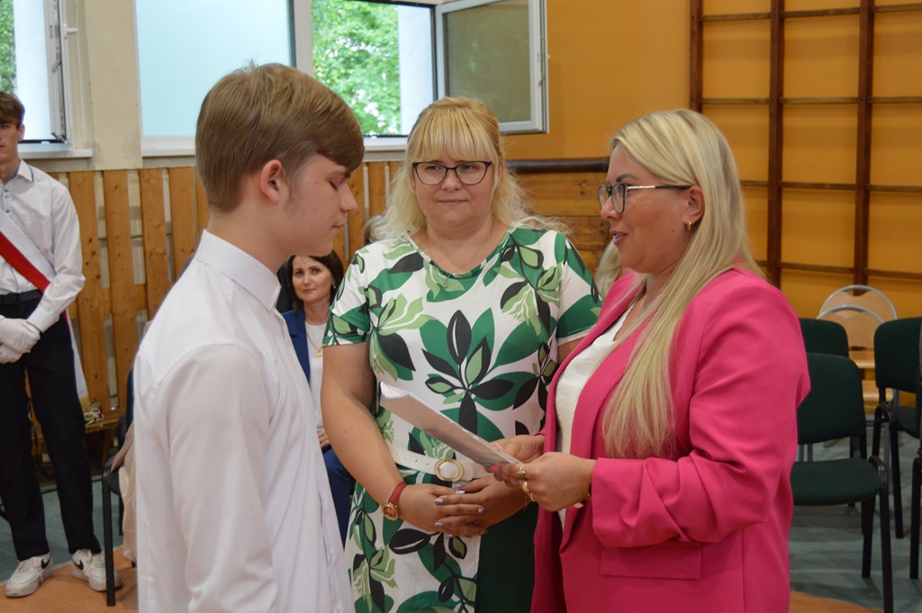 Fotogaleria z zakończenia roku szkolnego 2024/2025 - Obrazek 34