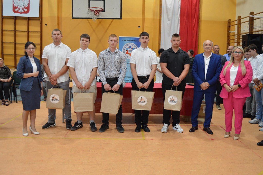 Fotogaleria z zakończenia roku szkolnego 2024/2025 - Obrazek 10