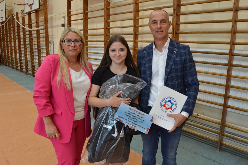Fotogaleria z zakończenia roku szkolnego 2024/2025 - Obrazek 1