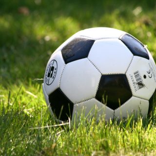 Zawody sportowe z piłki nożnej dla szkół budowlanych i technicznych