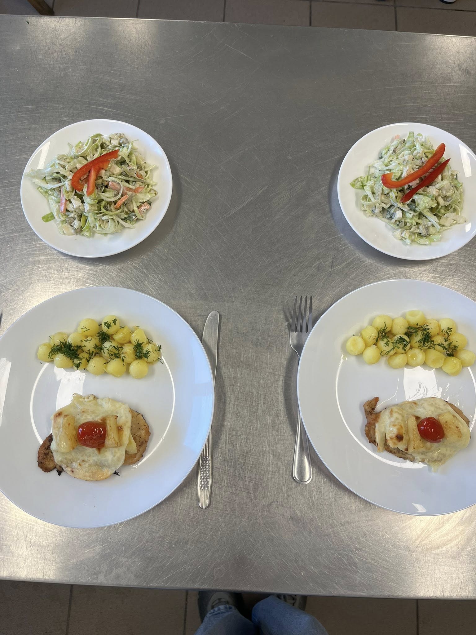 Przeprowadzenie egzaminów zawodowych w części praktycznej dla kwalifikacji HGT.02 w zawodzie technik żywienia i usług gastronomicznych oraz kucharz. - Obrazek 19