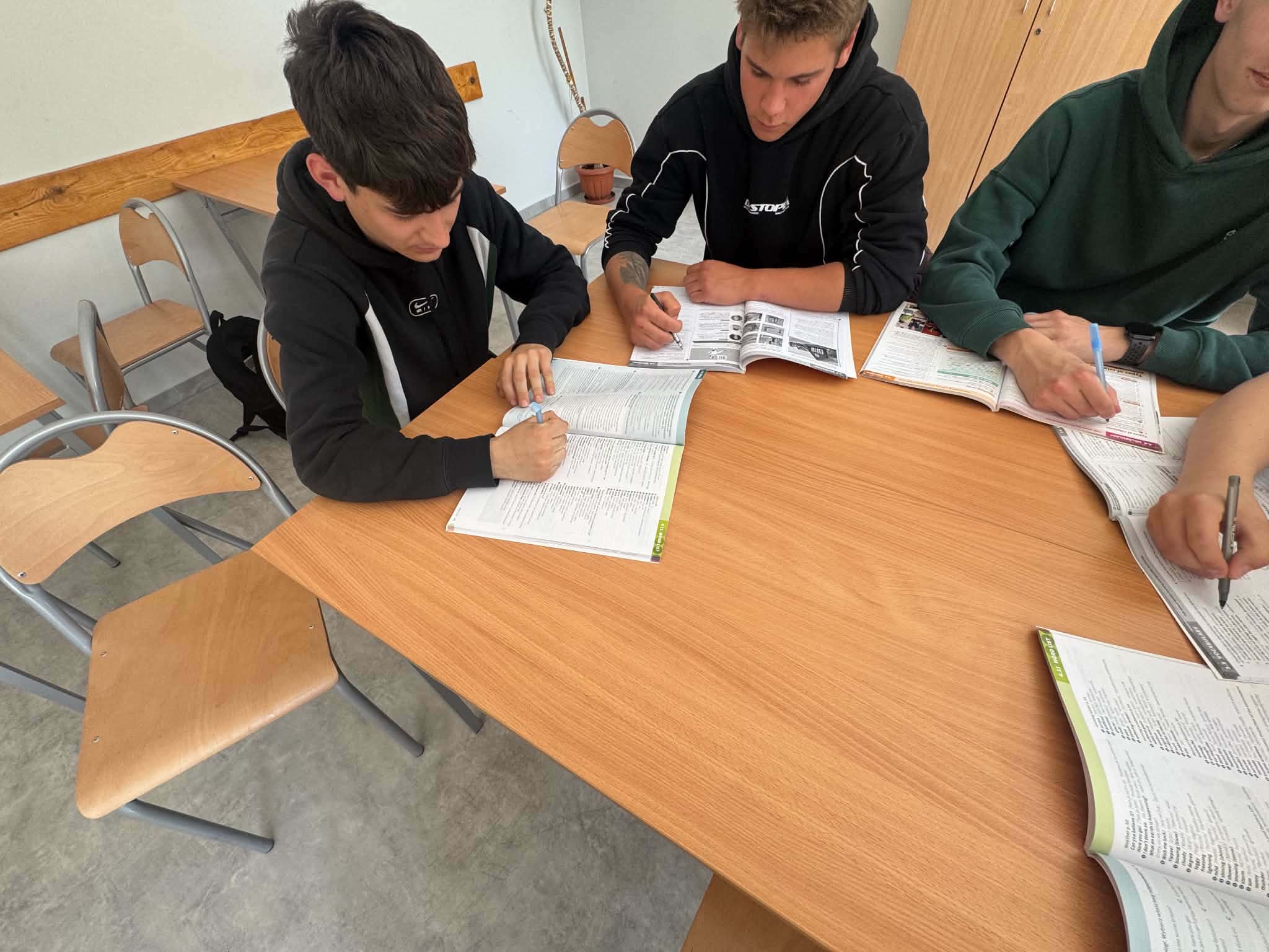 Kurs przygotowawczy do egzaminu maturalnego z języka angielskiego. - Obrazek 1