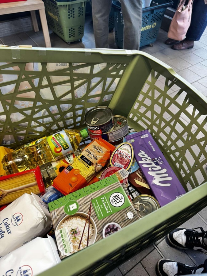 Świąteczna zbiórka żywności - Obrazek 10